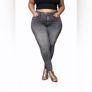 Ashley Stewart Sky High Rise Ankle Black Fade Raw Hem Skinny NWT Jeans 32 Plus